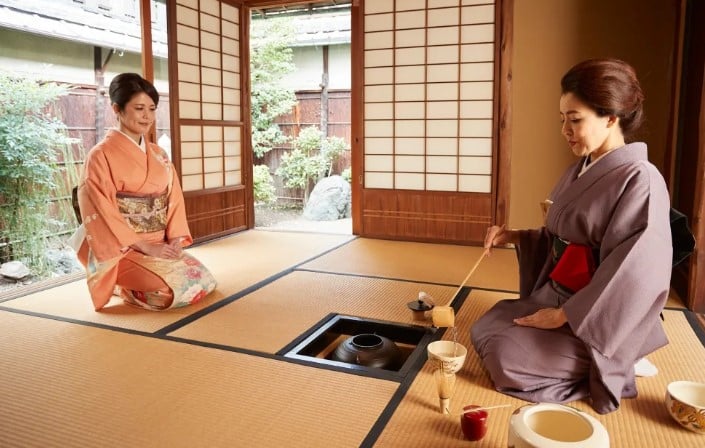 Japanese Tea Ceremony and Kimono Experience